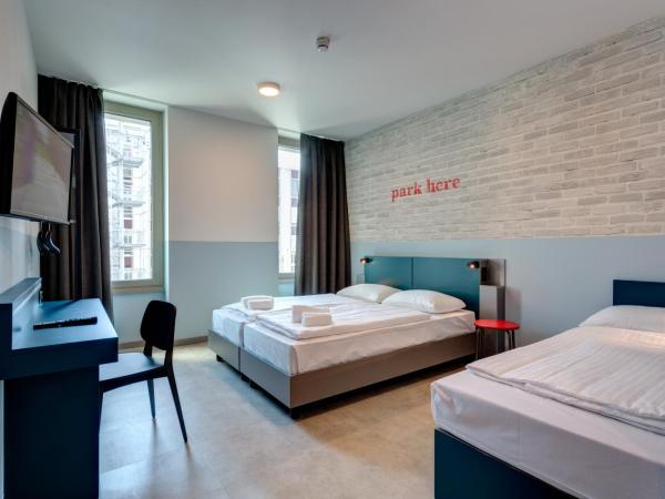 MEININGER Milano Lambrate : photo 1 de la chambre chambre triple