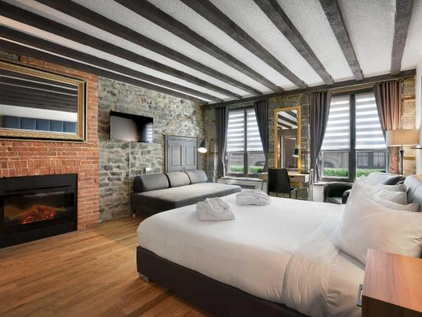 Hotel Épik Montréal : photo 2 de la chambre chambre lit king-size supérieure