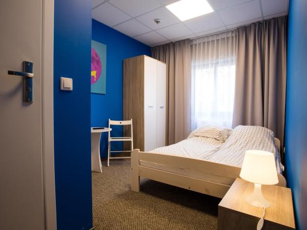 Moon Hostel Poznań : photo 7 de la chambre chambre double
