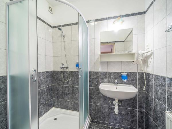 Silver Hotel Budapest City Center : photo 3 de la chambre chambre triple standard