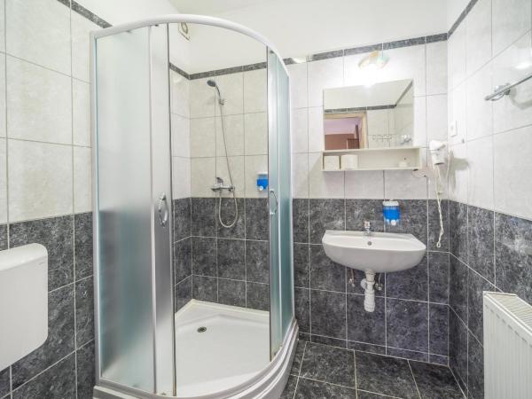 Silver Hotel Budapest City Center : photo 5 de la chambre chambre triple standard