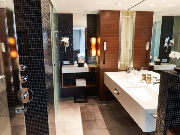 Steigenberger Airport Hotel Frankfurt : photo 4 de la chambre chambre exécutive