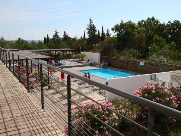 Sweet Home studio Aix en Provence, terrasse, piscine, resto, : photo 5 de la chambre appartement