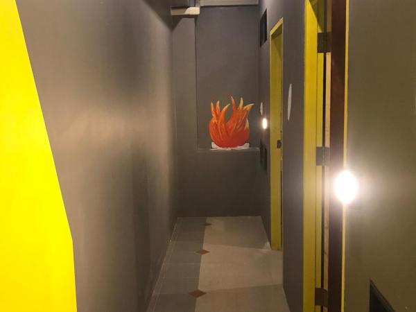 248 STREET HOSTEL : photo 6 de la chambre lit dans dortoir mixte de 6 lits