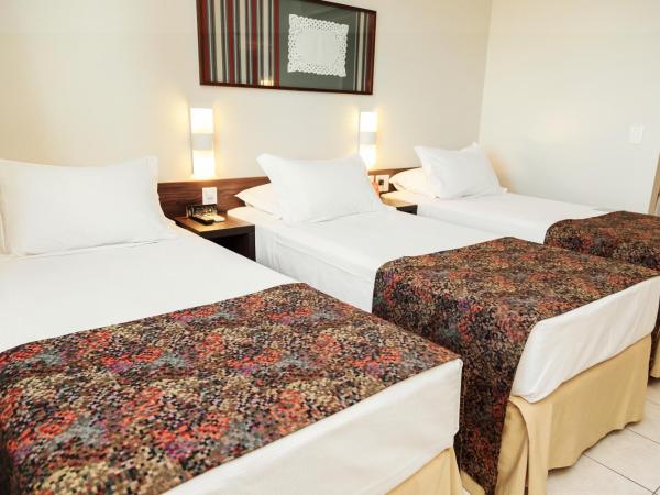 Hotel Sonata de Iracema : photo 6 de la chambre chambre triple standard