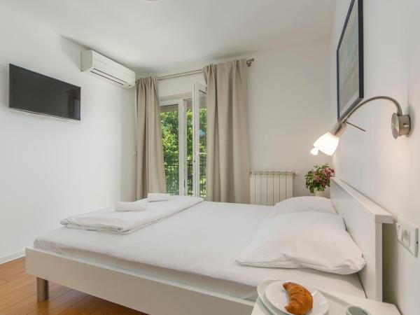 Villa Gloria : photo 8 de la chambre chambre double