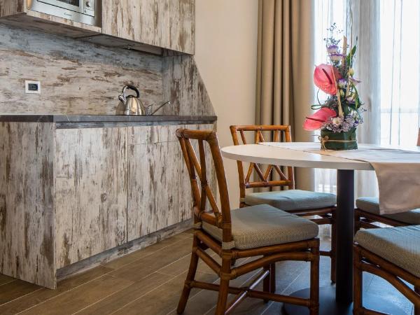 Hotel Ambassador : photo 5 de la chambre appartement - vue sur mer