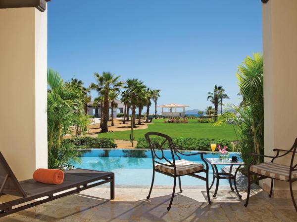 Secrets Puerto Los Cabos Golf & Spa18+ : photo 3 de la chambre suite junior preferred club avec accès direct à la piscine