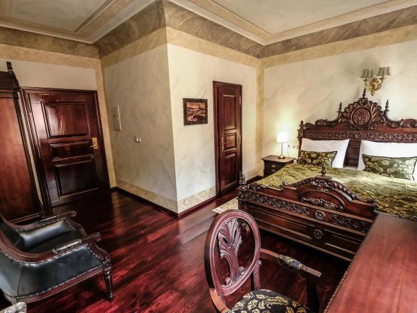 Hotel Ebersbach : photo 6 de la chambre chambre simple avec baignoire