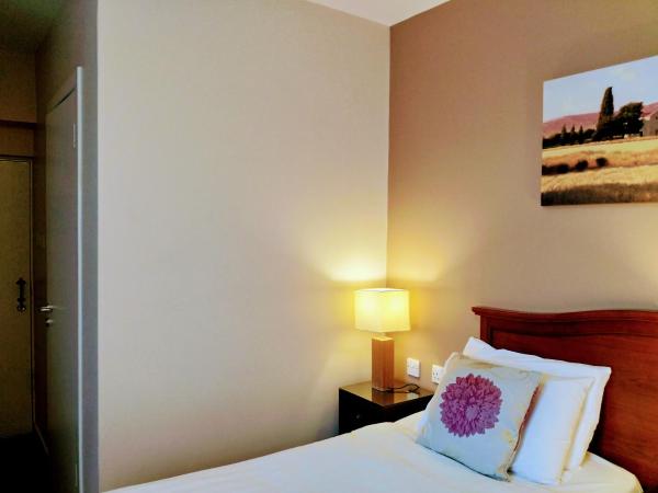 Thirteen On The Green - Eyre Square : photo 4 de la chambre chambre lits jumeaux