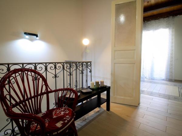 centruMaqueda : photo 5 de la chambre chambre double avec balcon