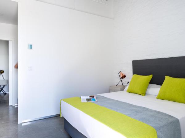 La Puerta de Palacio - Adults Only : photo 2 de la chambre suite avec terrasse