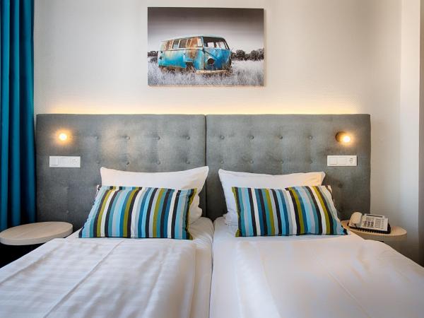 Home Hotel : photo 10 de la chambre chambre double