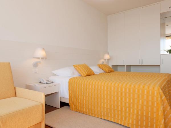 Maistra Select Island Hotel Istra : photo 3 de la chambre chambre triple supérieure