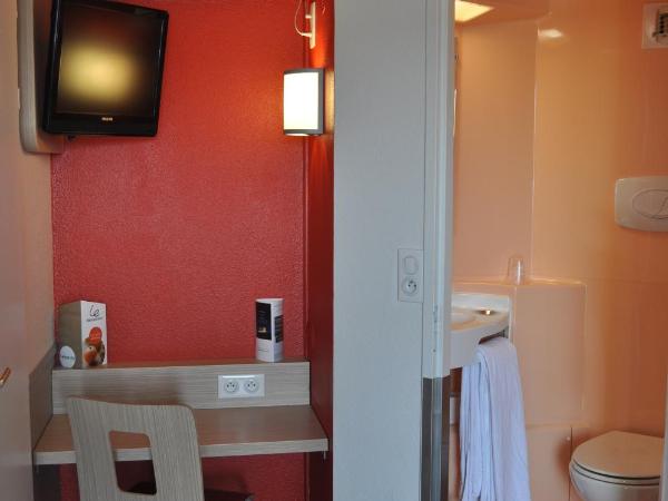 Premiere Classe Strasbourg Ouest : photo 1 de la chambre chambre double