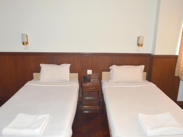 Potala Guest House : photo 8 de la chambre chambre double ou lits jumeaux standard