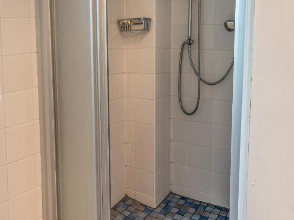 Sishaus - View at Mozarts : photo 10 de la chambre chambre triple basique avec salle de bains commune