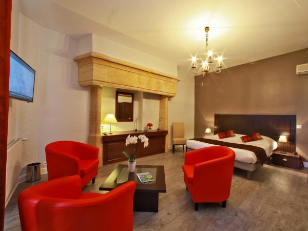 Hôtel Restaurant La Hoirie : photo 5 de la chambre chambre triple premium tradition