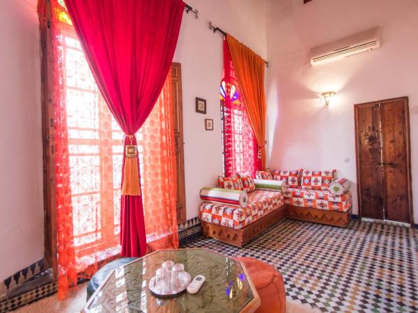 Riad Dar Skalli & SPA : photo 4 de la chambre suite familiale présidentielle - malakia