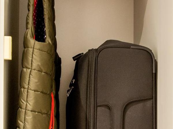 izZzleep Aeropuerto Terminal 2 : photo 2 de la chambre chambre simple standard