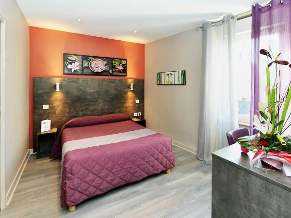 Hôtel Concorde - Rodez Centre Ville : photo 3 de la chambre chambre triple confort