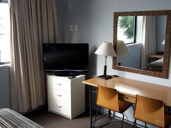 Off Broadway Motel : photo 5 de la chambre suite exécutive