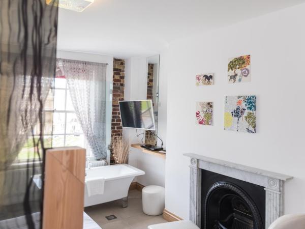 Hotel Una : photo 2 de la chambre lossie - hébergement double supérieur