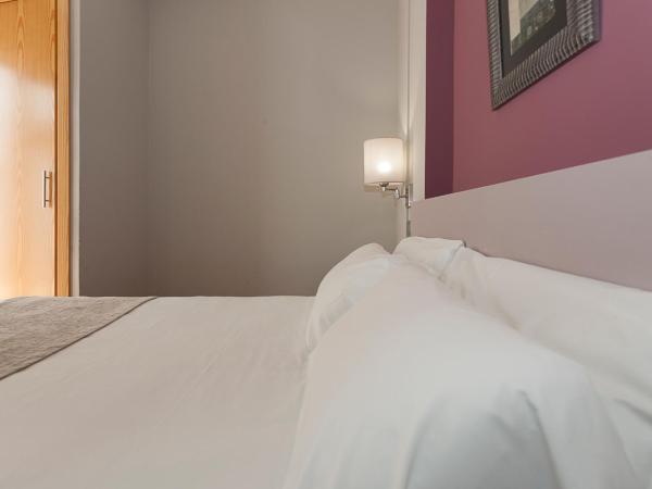 Hotel AACR Museo : photo 1 de la chambre chambre simple