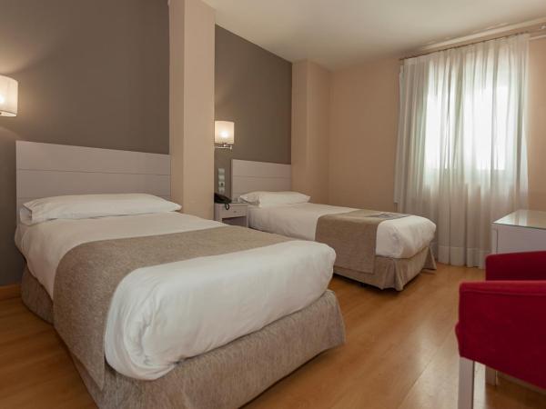 Hotel AACR Museo : photo 4 de la chambre chambre double ou lits jumeaux