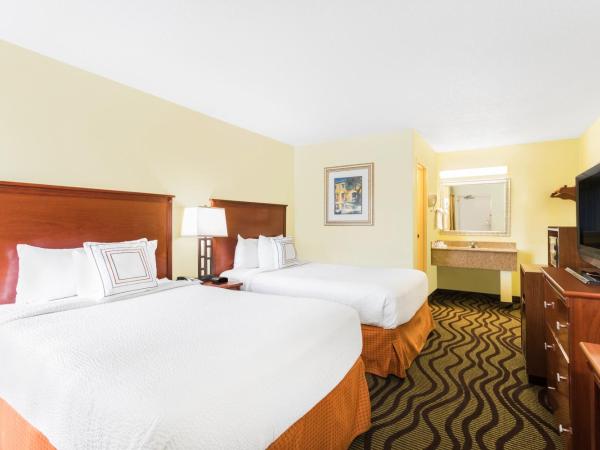 Baymont by Wyndham Savannah Midtown : photo 1 de la chambre chambre double avec 2 lits doubles - 2e Étage