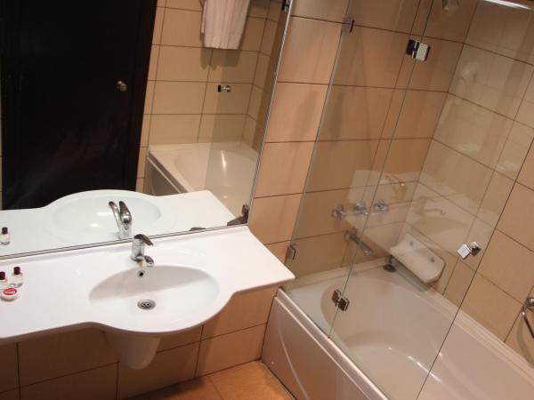 Akyuz Hotel : photo 3 de la chambre chambre triple