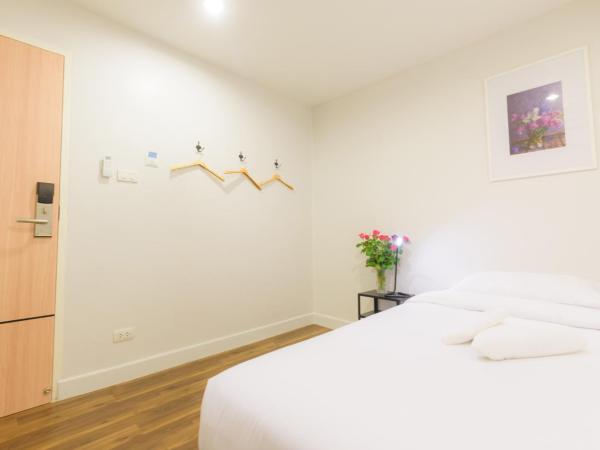 Metro hotel : photo 4 de la chambre chambre simple standard (sans fenêtre)