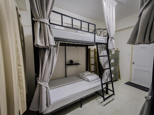 Varada Place : photo 4 de la chambre lit dans dortoir mixte de 6 lits