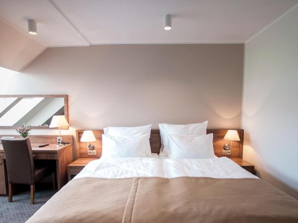 Hotel Gem : photo 1 de la chambre chambre double ou lits jumeaux