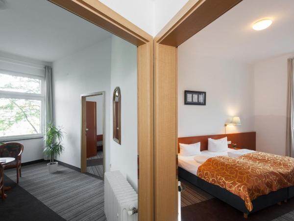 Trip Inn Hotel Schumann : photo 7 de la chambre chambre familiale