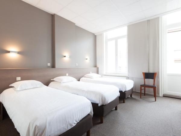 Hotel Loreto : photo 4 de la chambre chambre triple