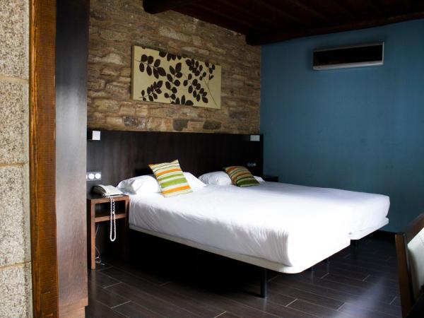 Hotel A Tafona do Peregrino : photo 7 de la chambre chambre familiale deluxe