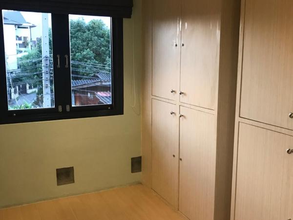 Baan Ploy In : photo 10 de la chambre lit superposé dans dortoir pour femmes de 7 lits