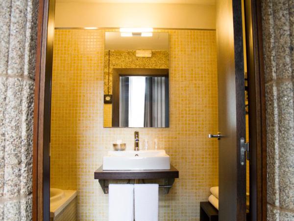 Hotel A Tafona do Peregrino : photo 1 de la chambre chambre familiale deluxe