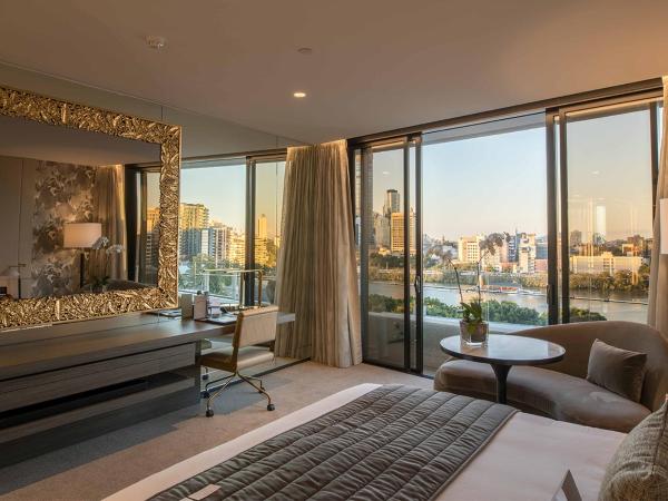 Emporium Hotel South Bank : photo 1 de la chambre suite lit king-size river city