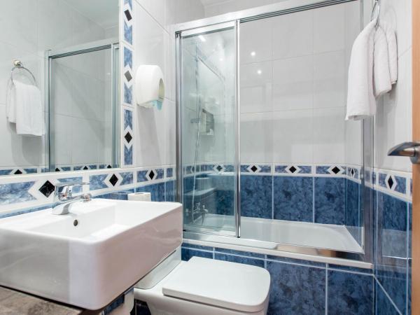 Hostal Cervelo : photo 9 de la chambre chambre double