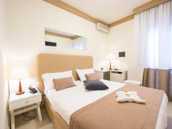 Park Hotel Maracaibo : photo 3 de la chambre chambre double avec balcon - vue sur mer