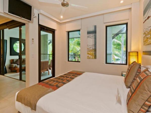Luxury Apartments at Temple Resort and Spa Port Douglas : photo 9 de la chambre appartement de grand standing 2 chambres - vue sur piscine