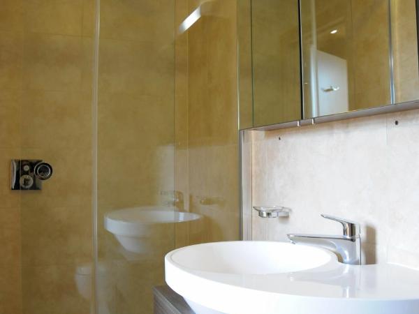 Kings Cross Inn Hotel : photo 2 de la chambre chambre lits jumeaux