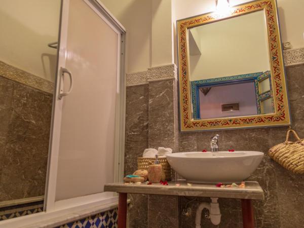 Riad Tahra & Spa : photo 8 de la chambre chambre double ou lits jumeaux supérieure
