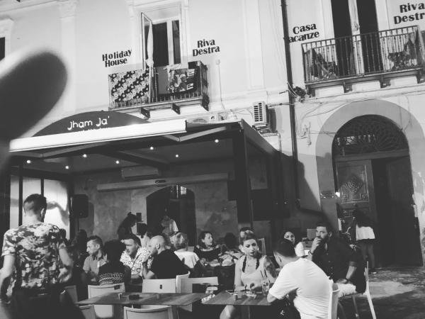 Casa Vacanze Riva Destra : photo 4 de la chambre chambre double