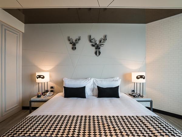 Mera Mare Pattaya : photo 2 de la chambre chambre d'angle deluxe - vue sur mer