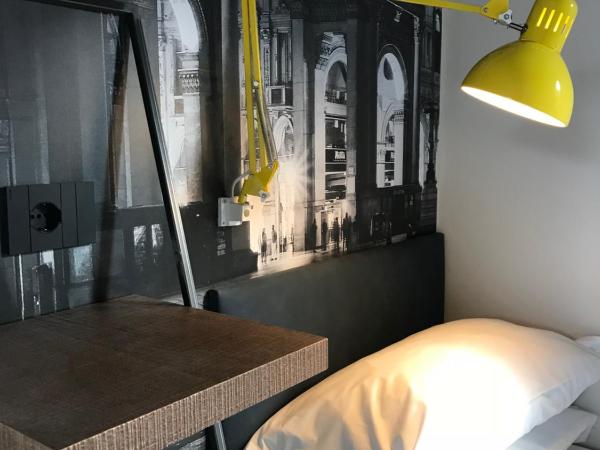 Hotel Roxy : photo 8 de la chambre chambre simple