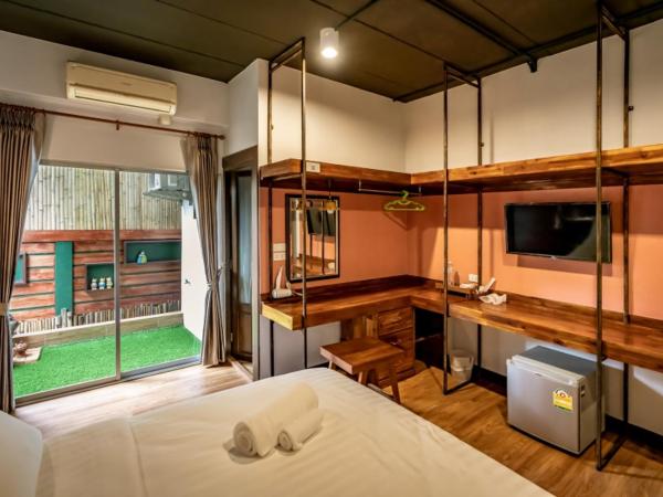 Ingmon House : photo 4 de la chambre chambre lit queen-size supérieure - vue sur jardin