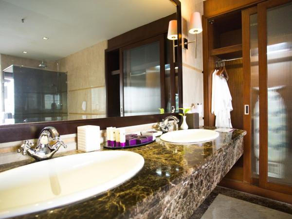 Arion Suites Hotel Kemang : photo 2 de la chambre suite flora